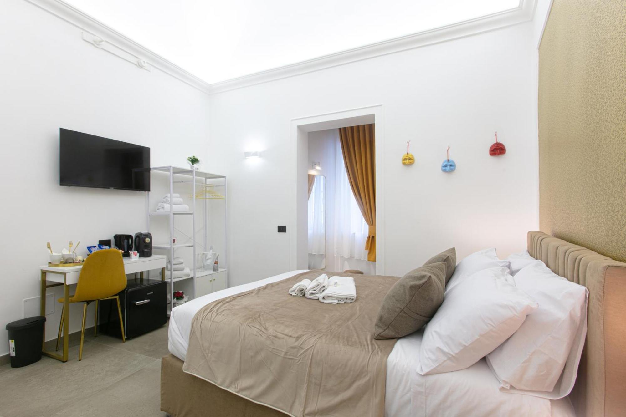 Pignasecca Domus Hotel Naples Exterior photo