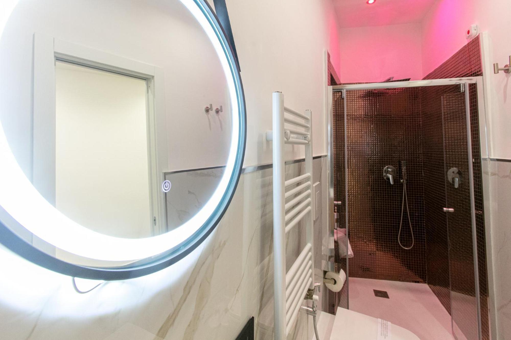 Pignasecca Domus Hotel Naples Exterior photo