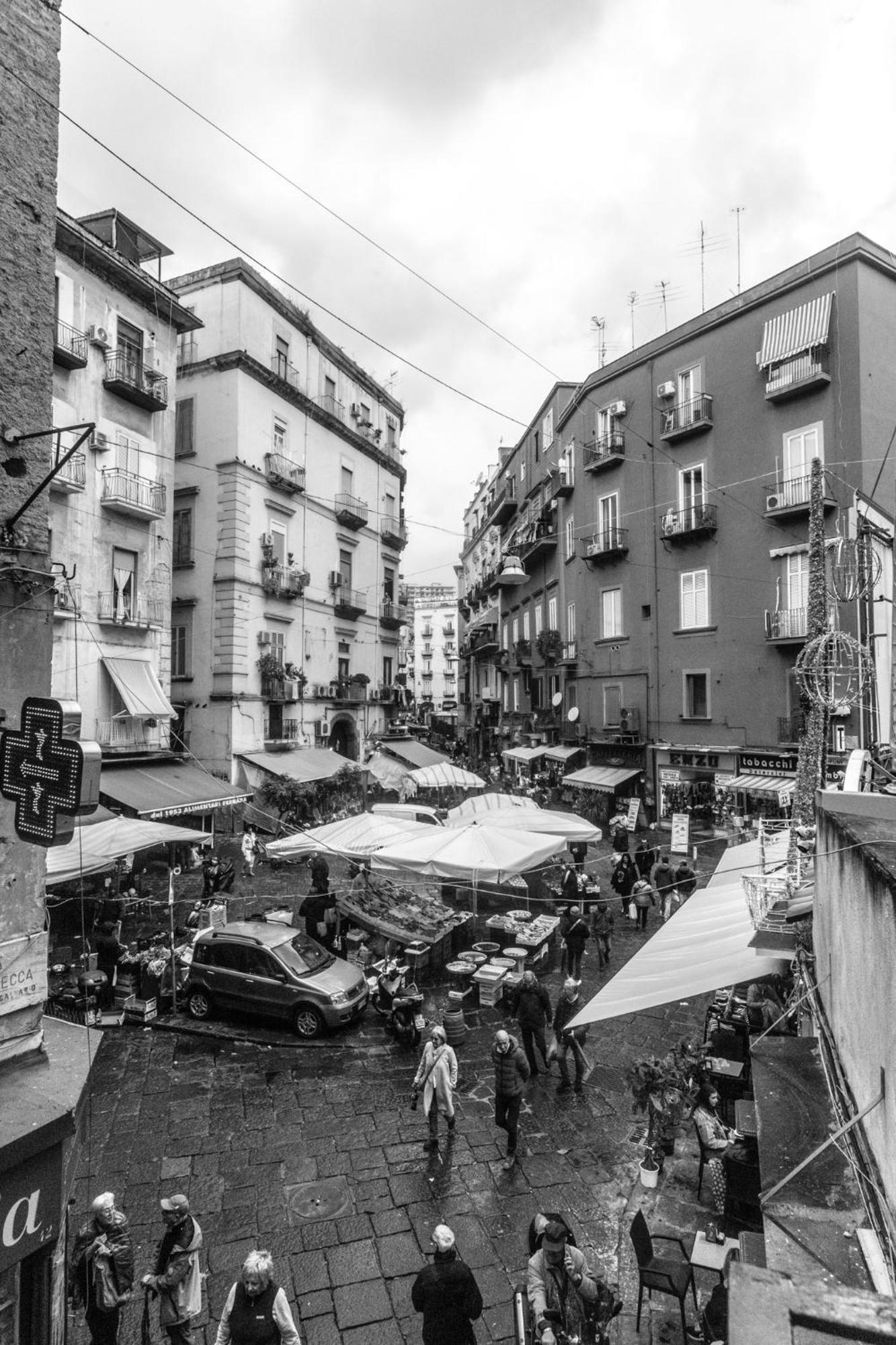 Pignasecca Domus Hotel Naples Exterior photo
